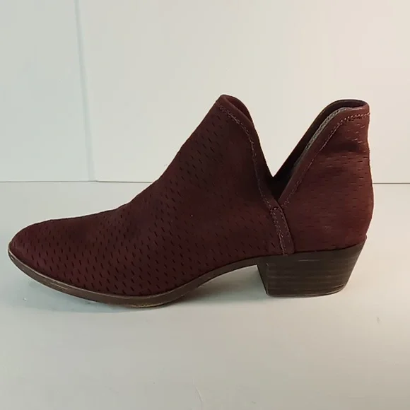 Lucky Brand Baley Booties - Picture 4 of 8
